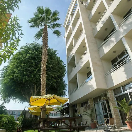 Apart-hotel Estella