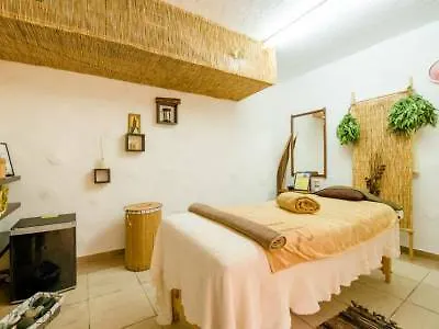 Apart-hotel Estella 2*