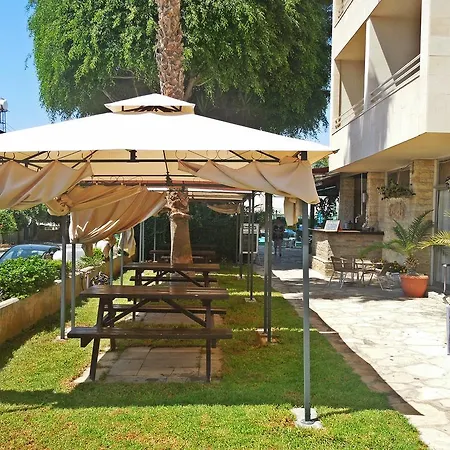 Apart-hotel Estella 2*